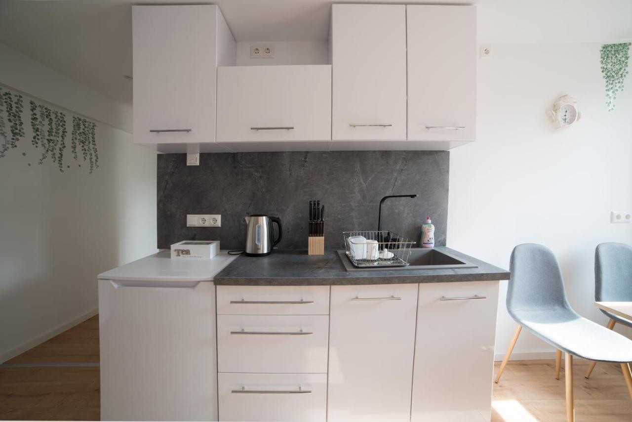 Schoene Ferienwohnung 54 M², Zentrumsnah, Kingbett Erfurt Zewnętrze zdjęcie