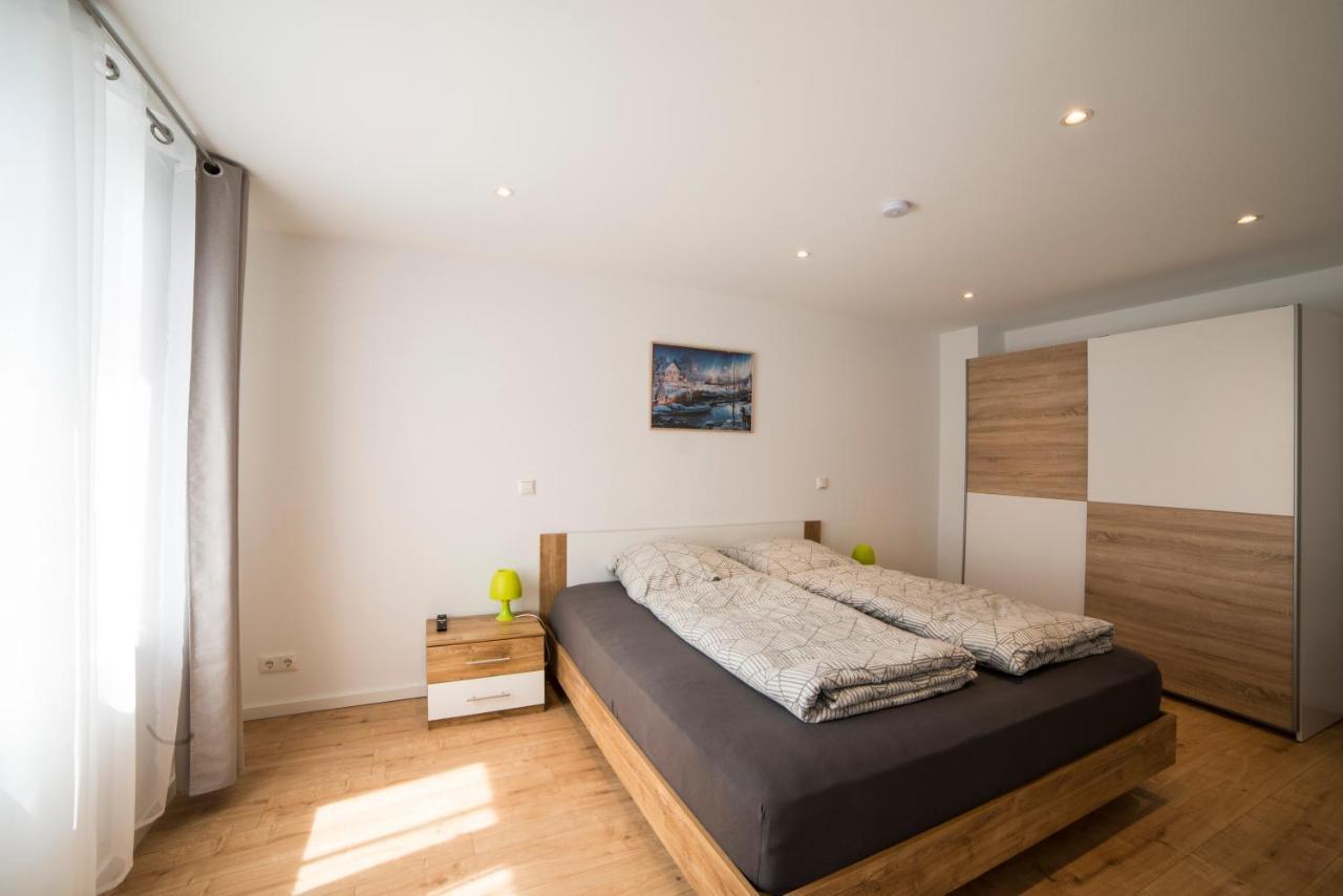 Schoene Ferienwohnung 54 M², Zentrumsnah, Kingbett Erfurt Zewnętrze zdjęcie