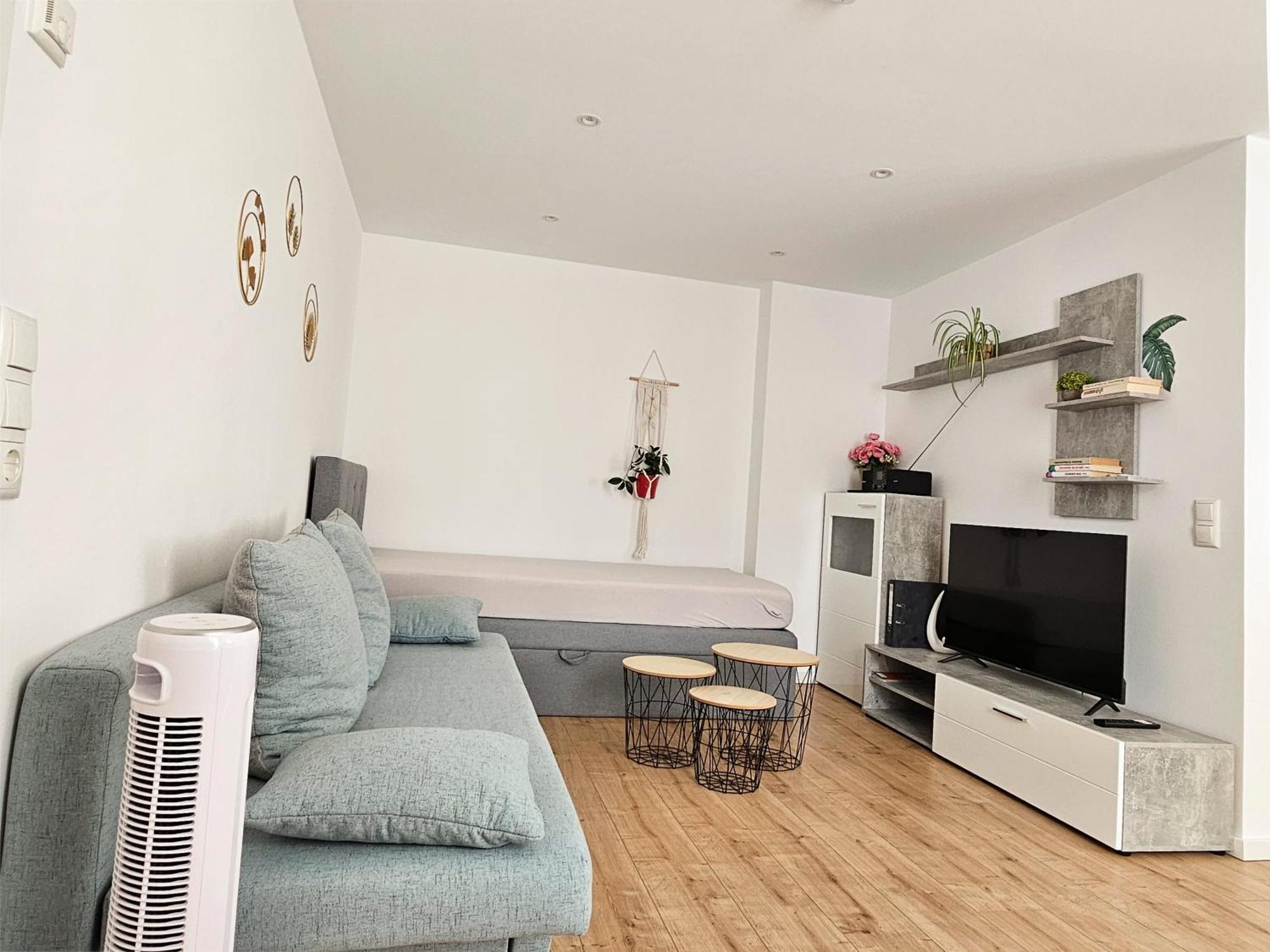 Schoene Ferienwohnung 54 M², Zentrumsnah, Kingbett Erfurt Zewnętrze zdjęcie